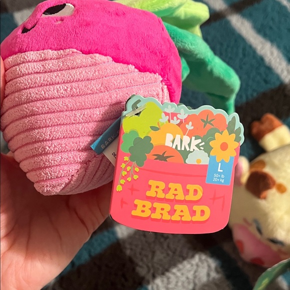 Plush Dog Toy Set — Pink radish with Green Leaf & Cream Cow - Picture 4 of 14